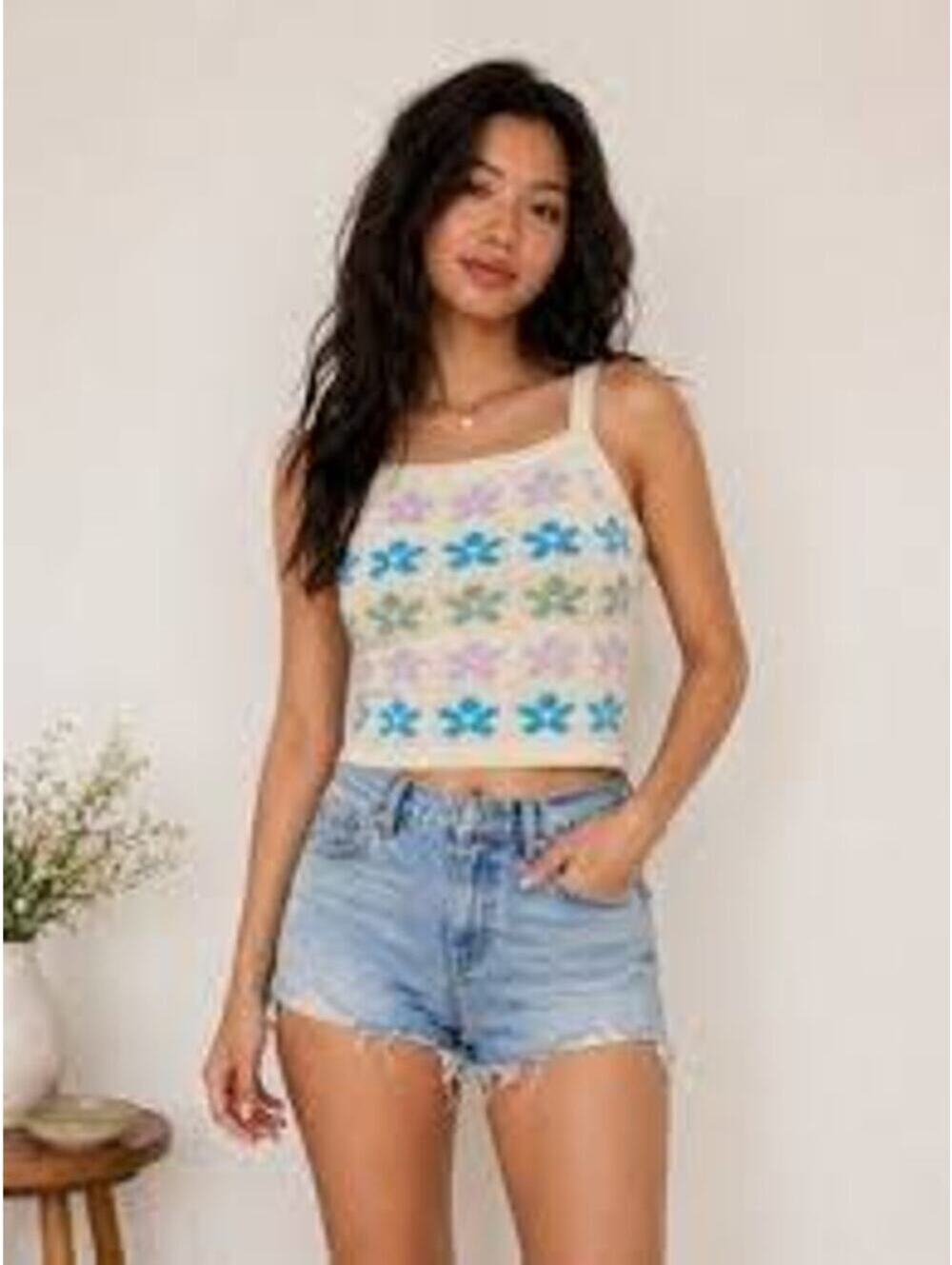 American Eagle NWOT Women's Floral Crochet Sweater Tank Size XL